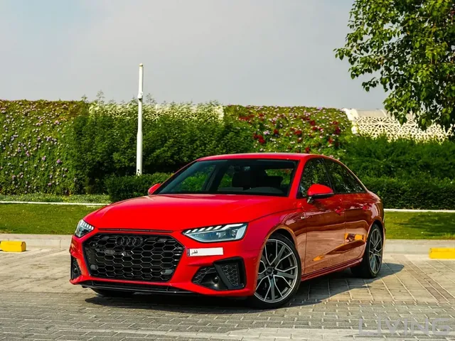صورة 2020 أودي A4 إس-لاين