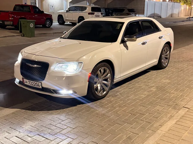 صورة 2016 كرايسلر 300 C