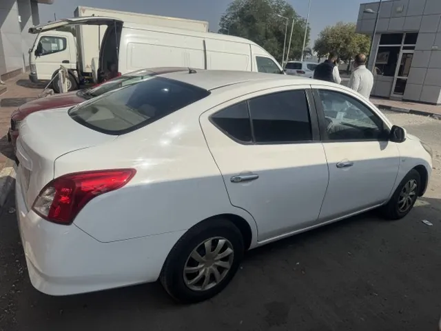 Photo of 2015 Nissan Sunny