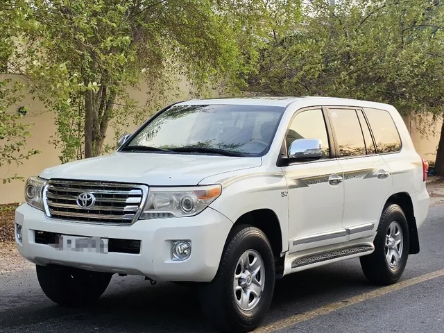 Photo of 2012 Toyota Land Cruiser VXR