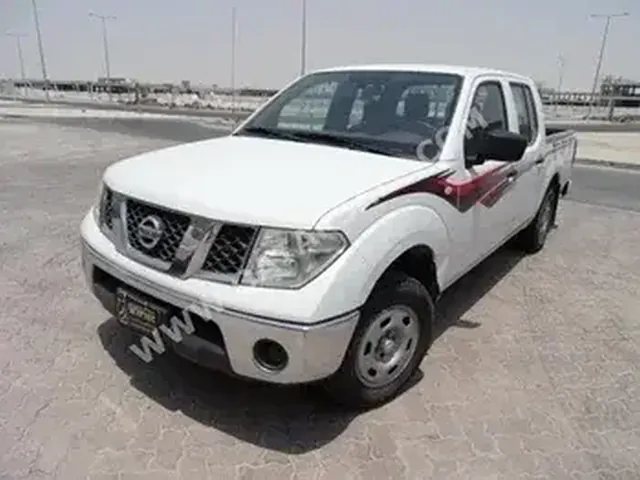 صورة 2012 نيسان نافارا