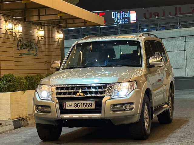 صورة 2015 ميتسوبيشي باجيرو GLS