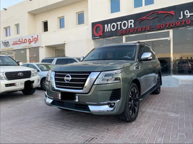 Photo of 2013 Nissan Patrol SE