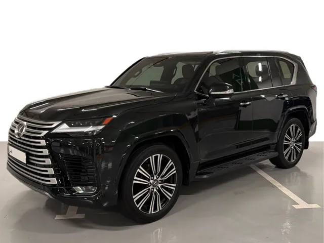Photo of 2025 Lexus LX 600