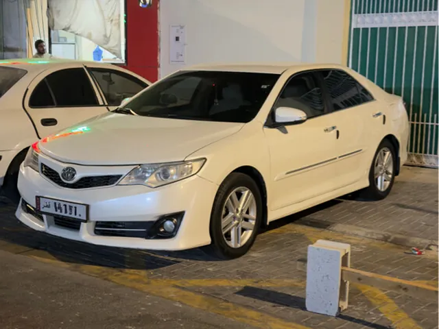 صورة 2013 تويوتا كامري GLX