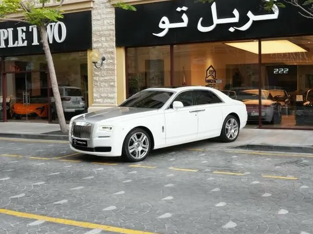Photo of 2016 Rolls-Royce Ghost Black Badge