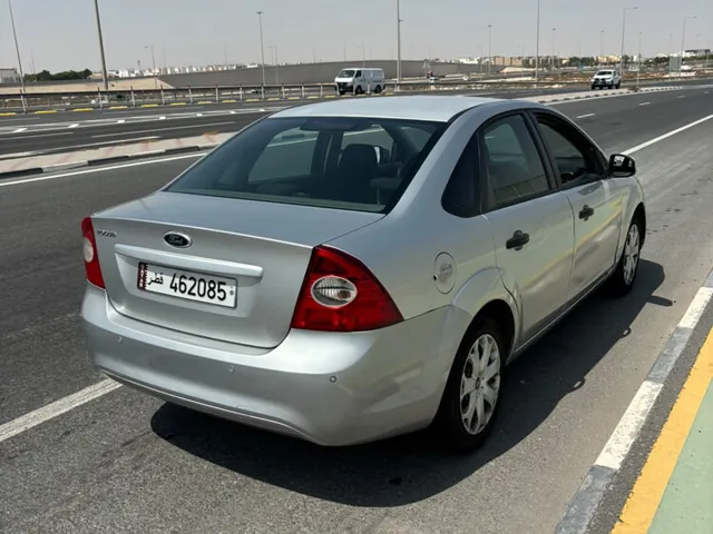 صورة 2011 فورد فوكس