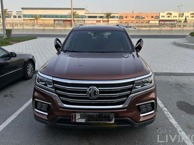 صورة 2021 إم جي RX8 30T