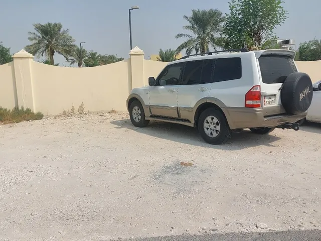 Photo of 2006 Mitsubishi Pajero GLS