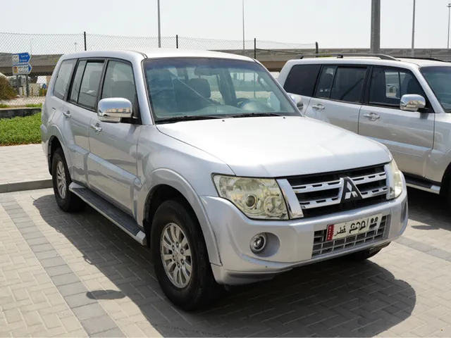 صورة 2014 ميتسوبيشي باجيرو GLS