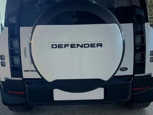 Photo of 2022 Land Rover Defender 110