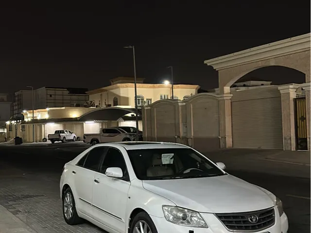 Photo of 2010 Toyota Aurion Grande