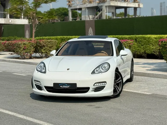 صورة 2013 بورش باناميرا S