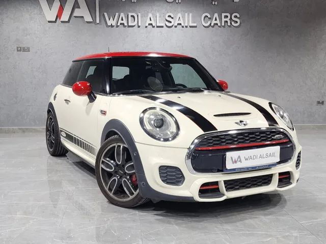 Photo of 2017 Mini Cooper John Cooper Works