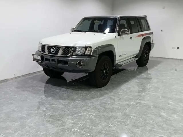 صورة 2018 نيسان باترول سوبر سفاري
