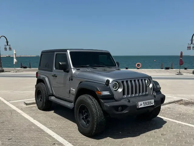 صورة 2018 جيب رانجلر سبورت