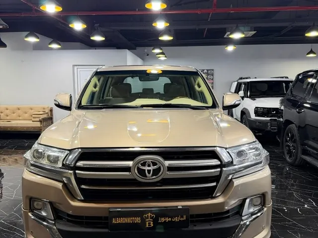 Photo of 2017 Toyota Land Cruiser GXR