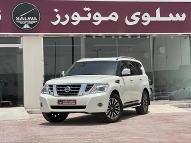 صورة 2014 نيسان باترول بلاتينيوم