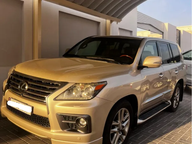 Photo of 2015 Lexus LX 570 S