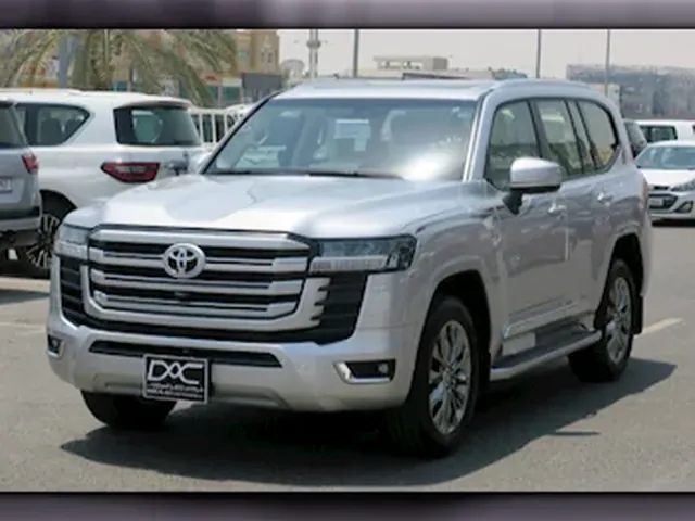 Photo of 2024 Toyota Land Cruiser GXR