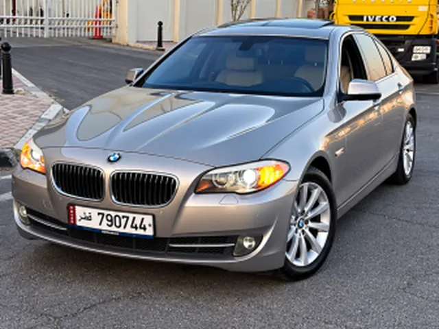 صورة 2013 بي إم دبليو الفئة الخامسة 535i GT