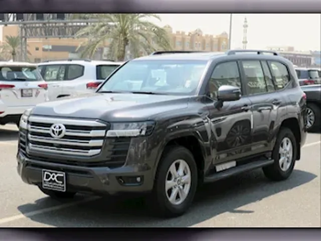 Photo of 2024 Toyota Land Cruiser GXR