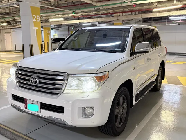 Photo of 2015 Toyota Land Cruiser VXR