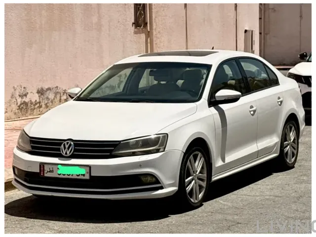 Photo of 2017 Volkswagen Jetta SEL