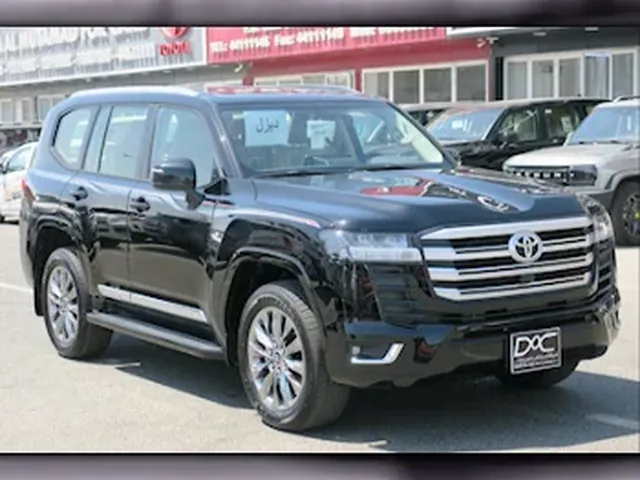 Photo of 2024 Toyota Land Cruiser GXR