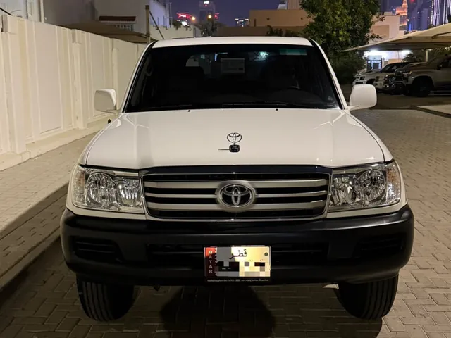 Photo of 2006 Toyota Land Cruiser GX