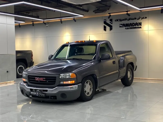 Photo of 2003 GMC Sierra 1500