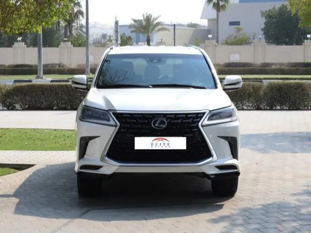 Photo of 2017 Lexus LX 570 Black Edition