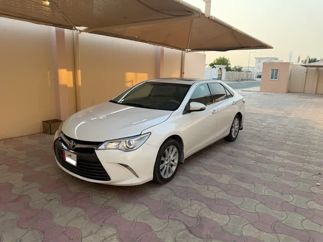 صورة 2016 تويوتا كامري GLX
