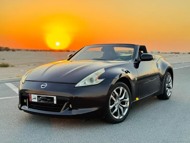 صورة 2011 نيسان 370Z