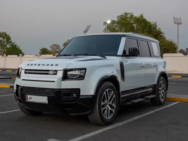 Photo of 2023 Land Rover Defender X-Dynamic