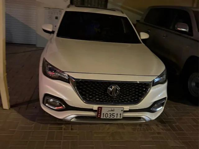 صورة 2020 إم جي HS سبورت