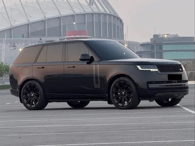 Photo of 2024 Range Rover Range Rover Vogue HSE