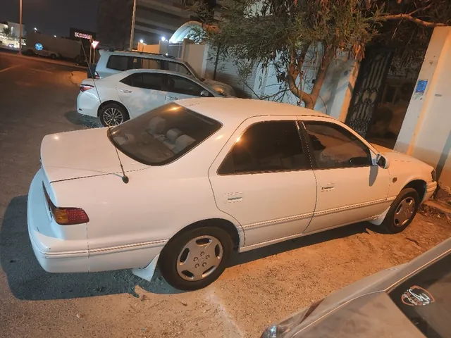 صورة 2002 تويوتا كامري GLE
