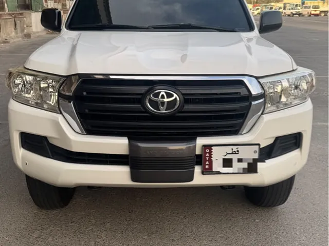 Photo of 2017 Toyota Land Cruiser G