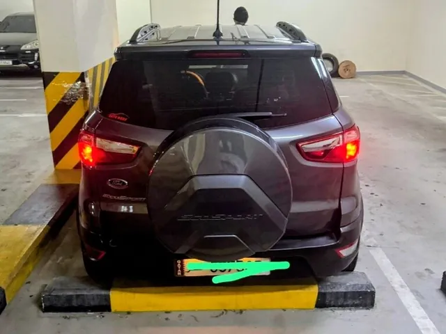 صورة 2020 فورد إيكو سبورت تيتانيوم