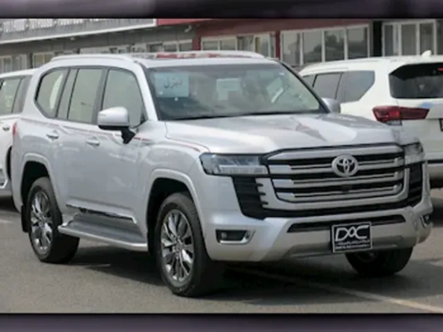 Photo of 2024 Toyota Land Cruiser GXR