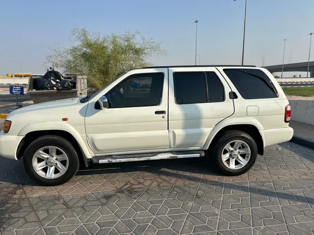 صورة 2003 نيسان باثفايندر