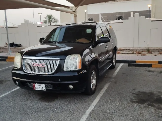 صورة 2007 جي إم سي يوكون دينالي