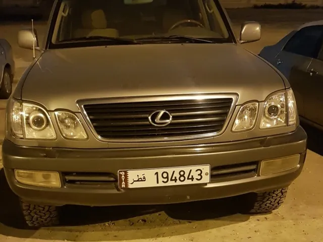 صورة 2001 لكزس LX 470
