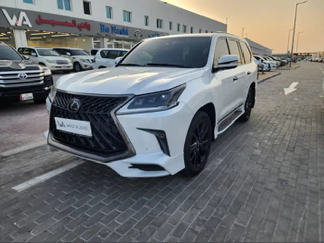 Photo of 2019 Lexus LX 570 Black Edition