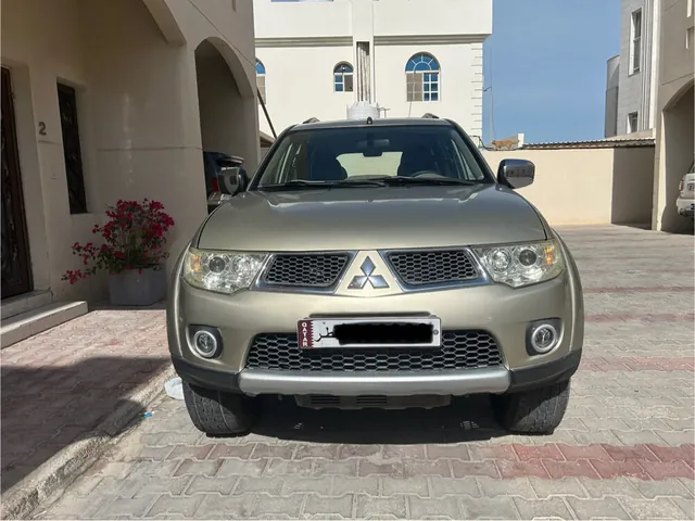 Photo of 2010 Mitsubishi Pajero Sport