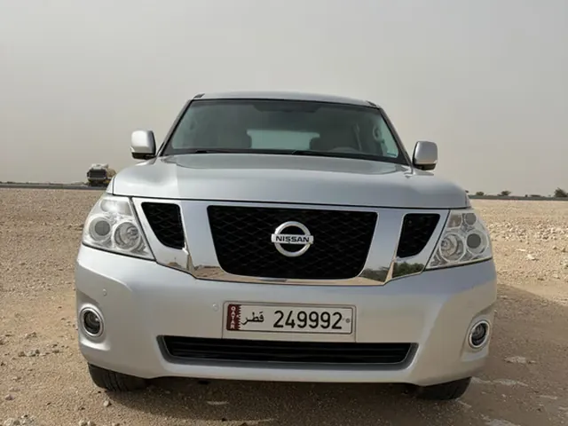 Photo of 2010 Nissan Patrol LE