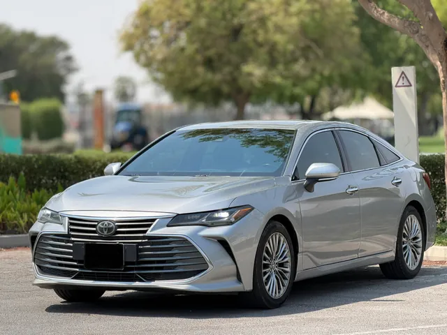 Photo of 2019 Toyota Avalon Limited