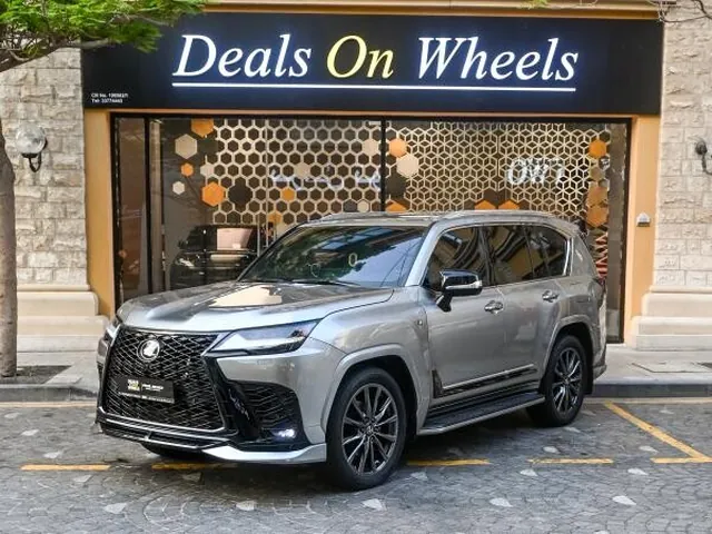 صورة 2024 لكزس LX 600 اف سبورت