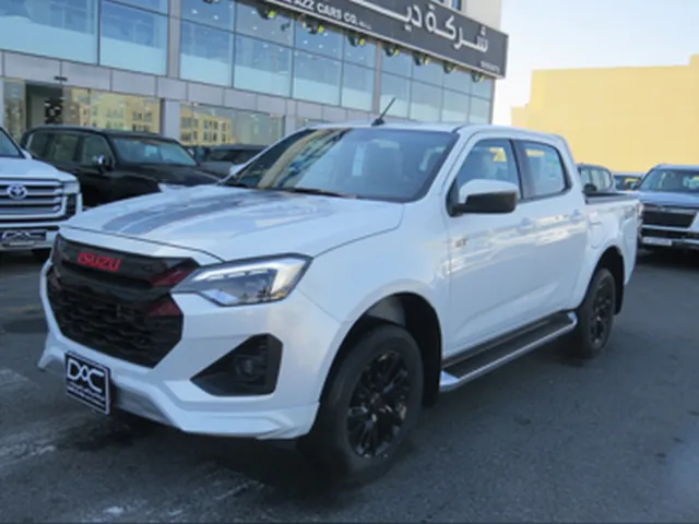 صورة 2025 إيسوزو D-Max GT